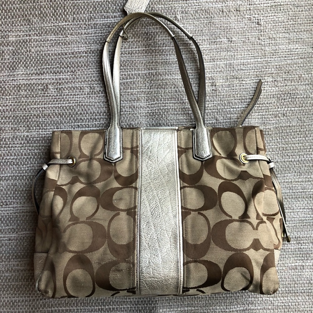Coach Chelsea Bag - Picture 3 of 8